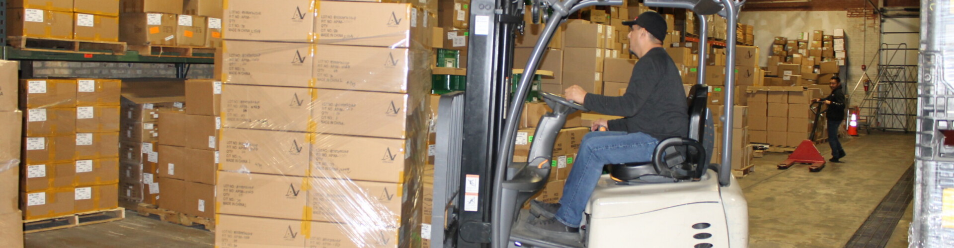 Accurate Products Inc., Custom Rubber & Plastic Injection Molding, Chicago, IL