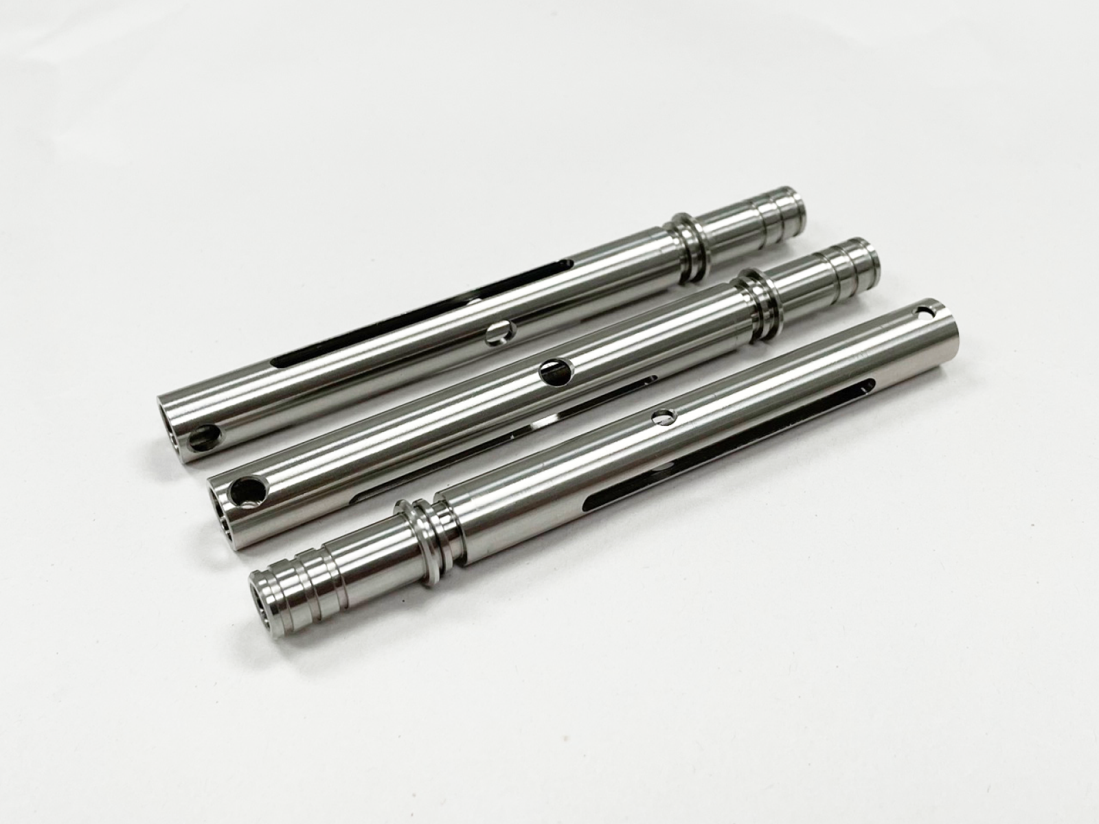 High-precision CNC-turned stainless steel shafts, designed for telecommunications equipment
