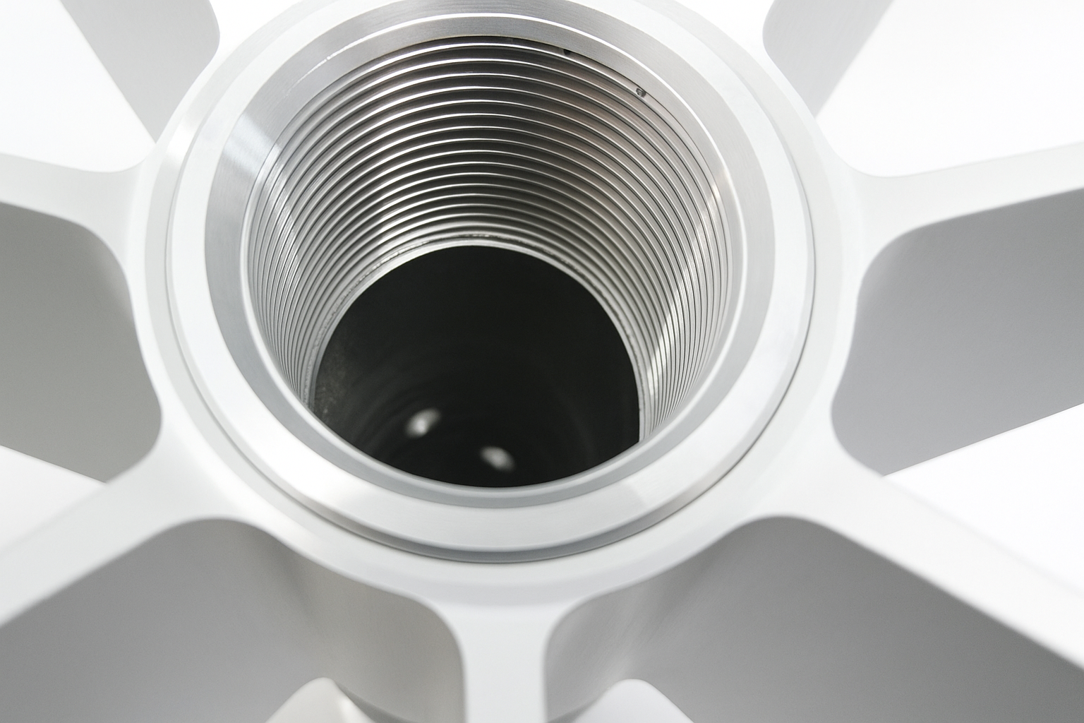 Precision CNC-Machined Aluminum Hub with Deep Internal Threads