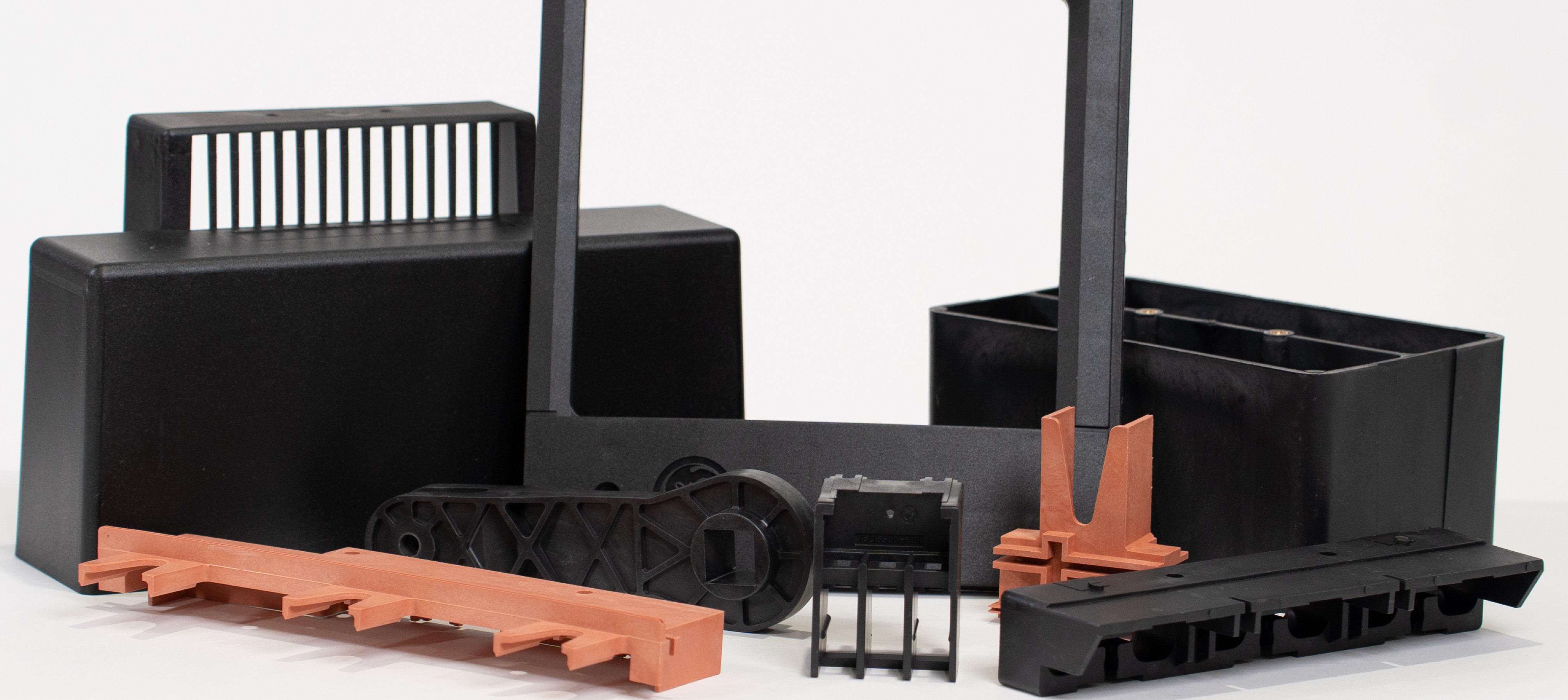 Thunderbird Molding, Custom Plastic Injection Molding & Contract Manufacturing, Oak Brook, Illinois